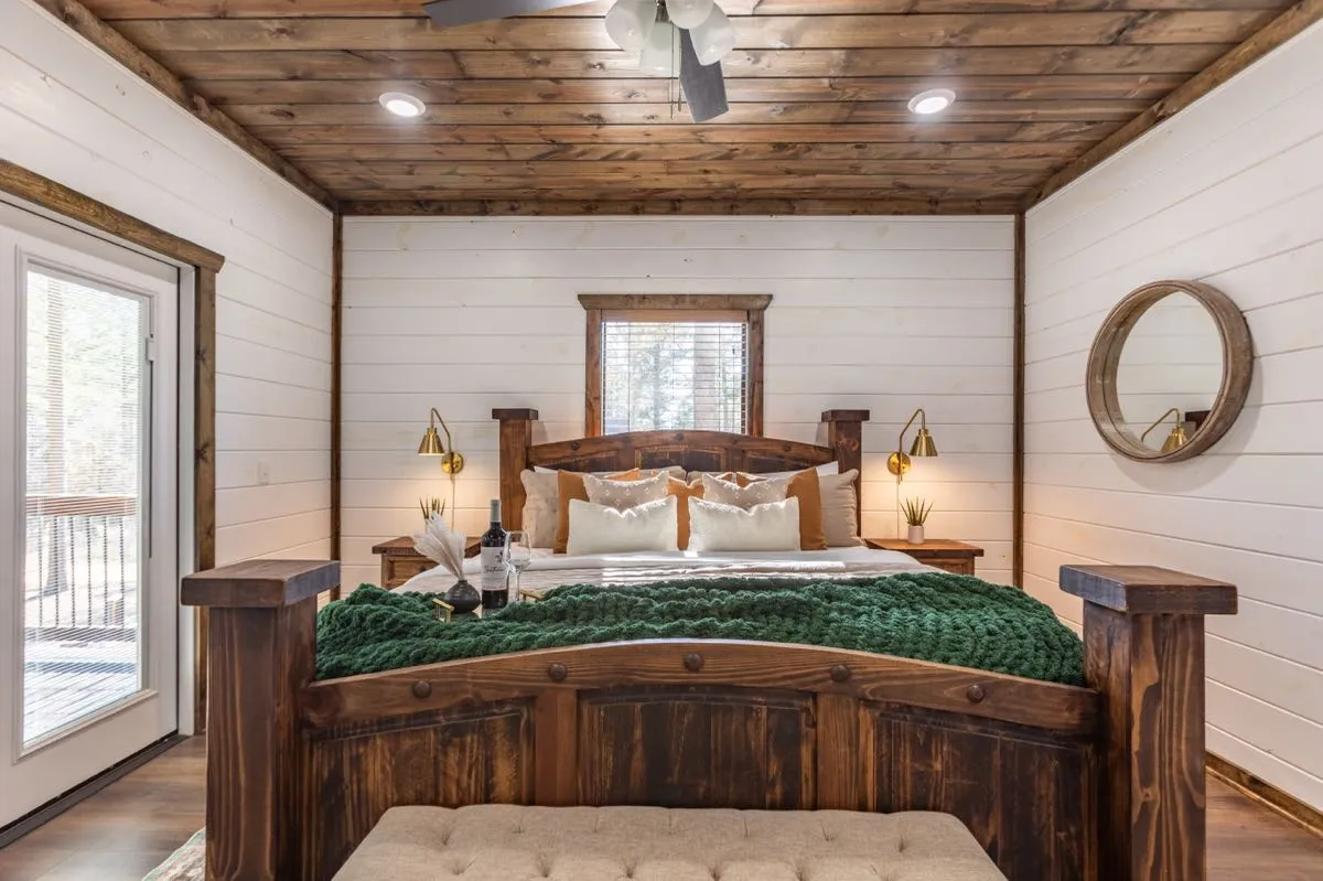 Rum N Raisin Bedroom Master View 1