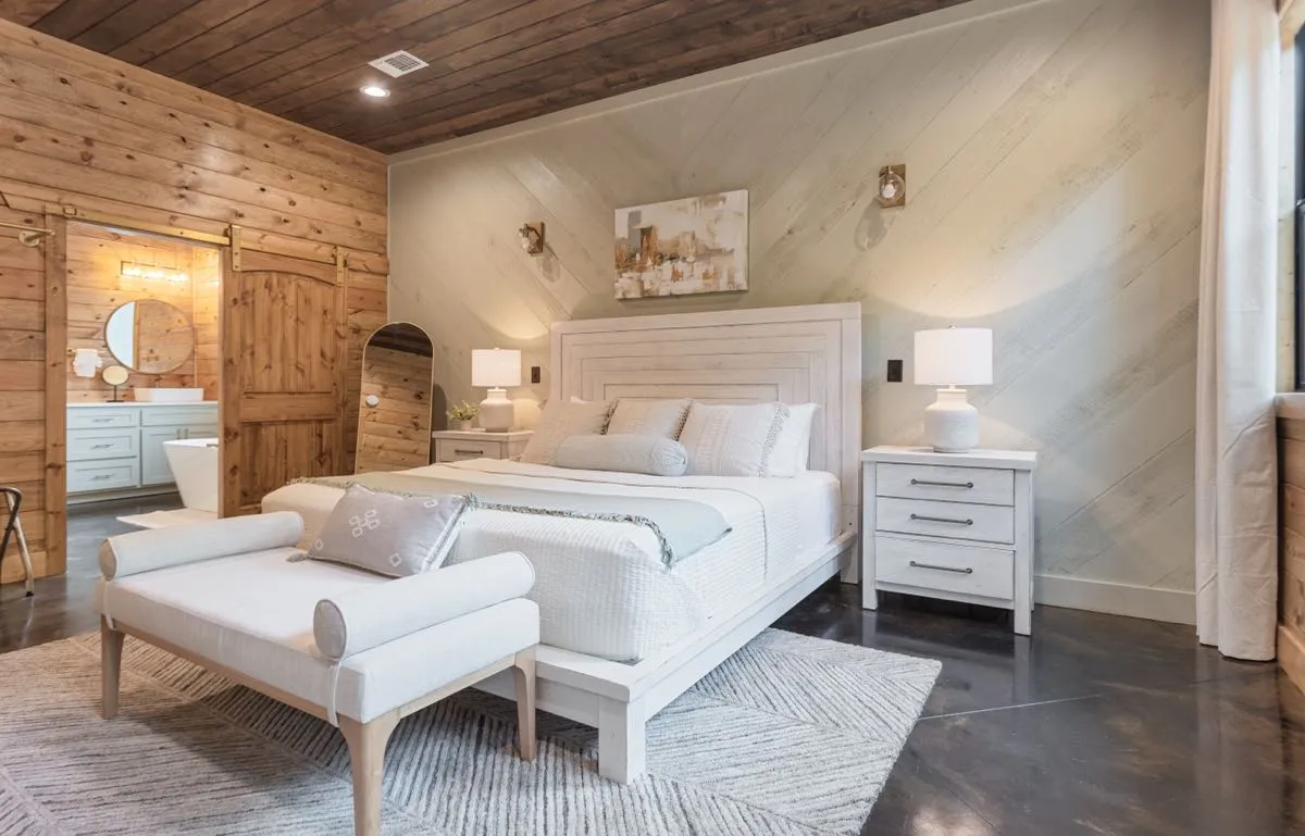 Chocolate Fudge Bedroom Front Alternate