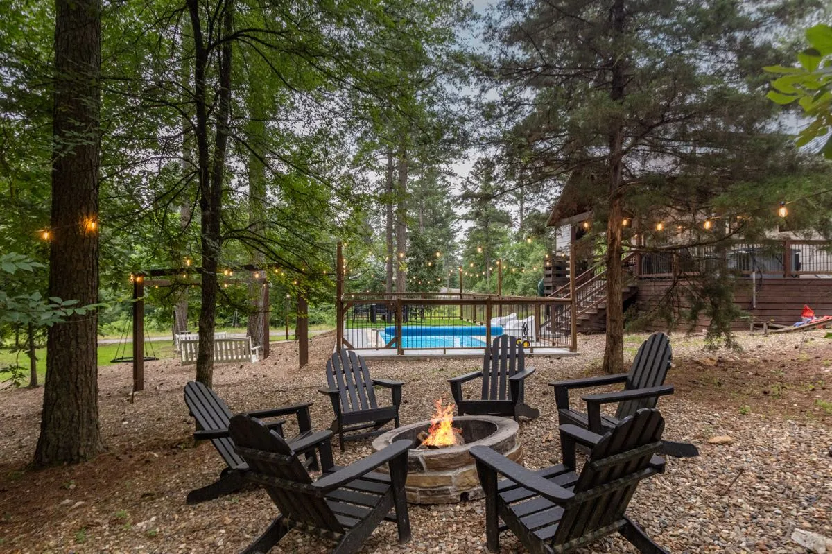 Rum N Raisin Backyard Fire Pit Pool View