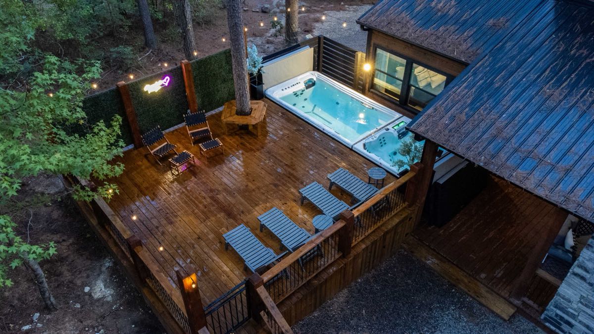 Chocolate Fudge Swim Spa