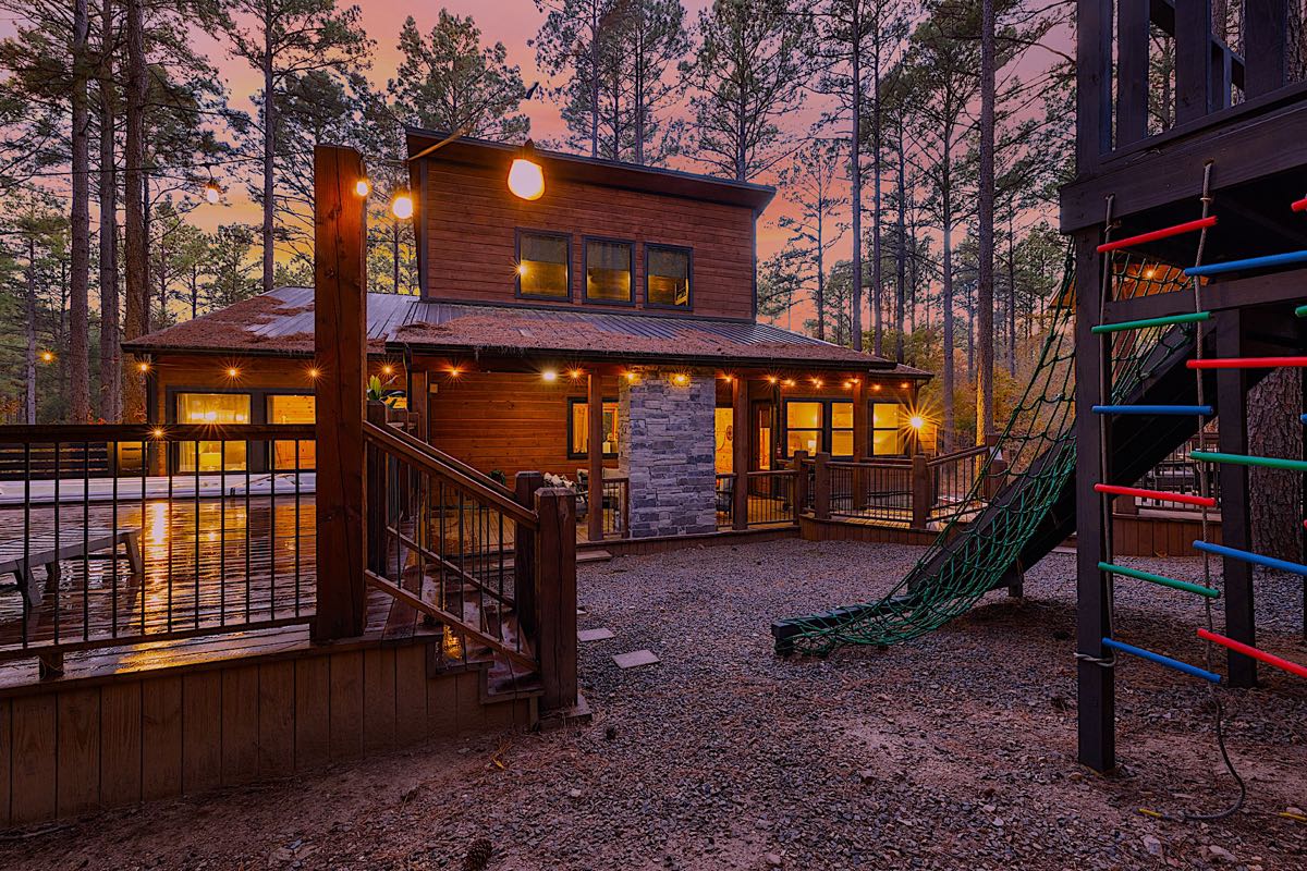 Chocolate Fudge Backyard Playset 2