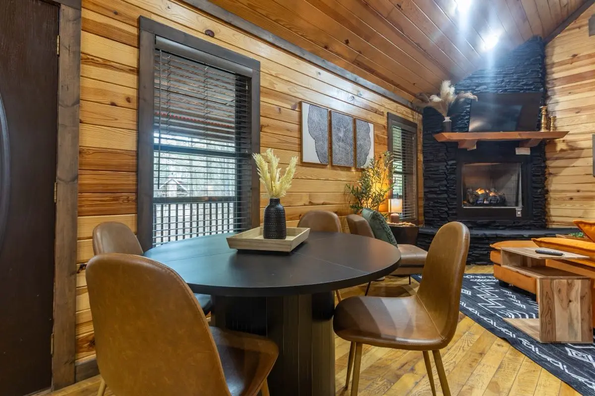 Cinnamon Spice Dining