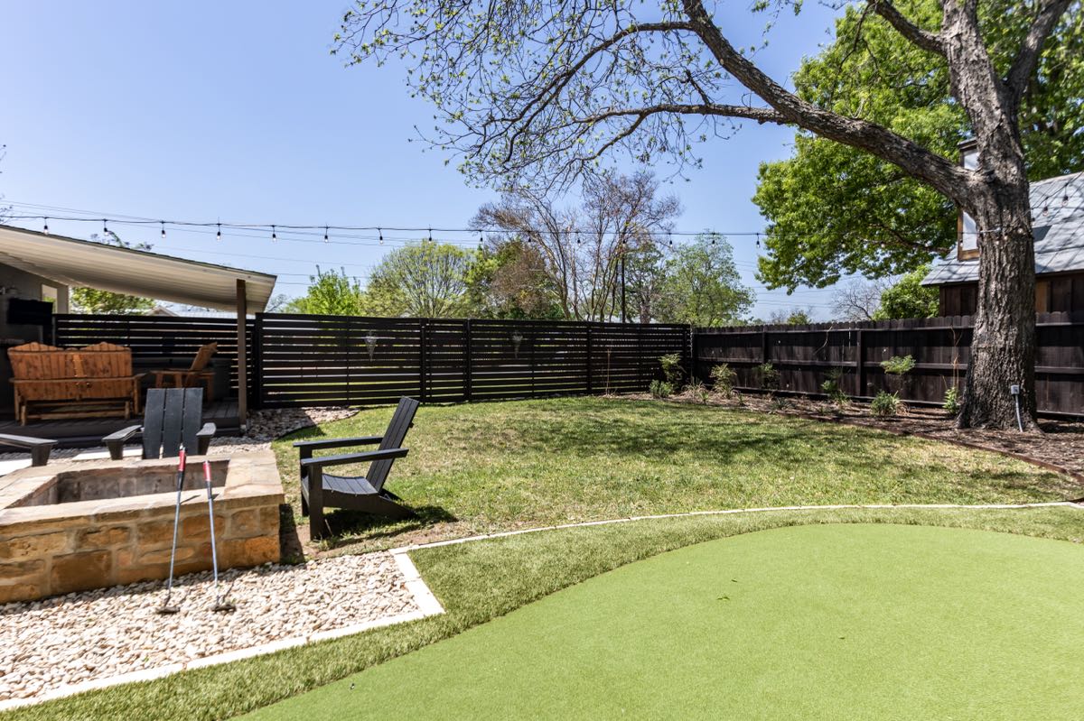 Harmony Backyard Wide Grass 1