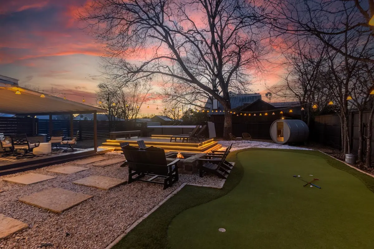 Harmony putting green