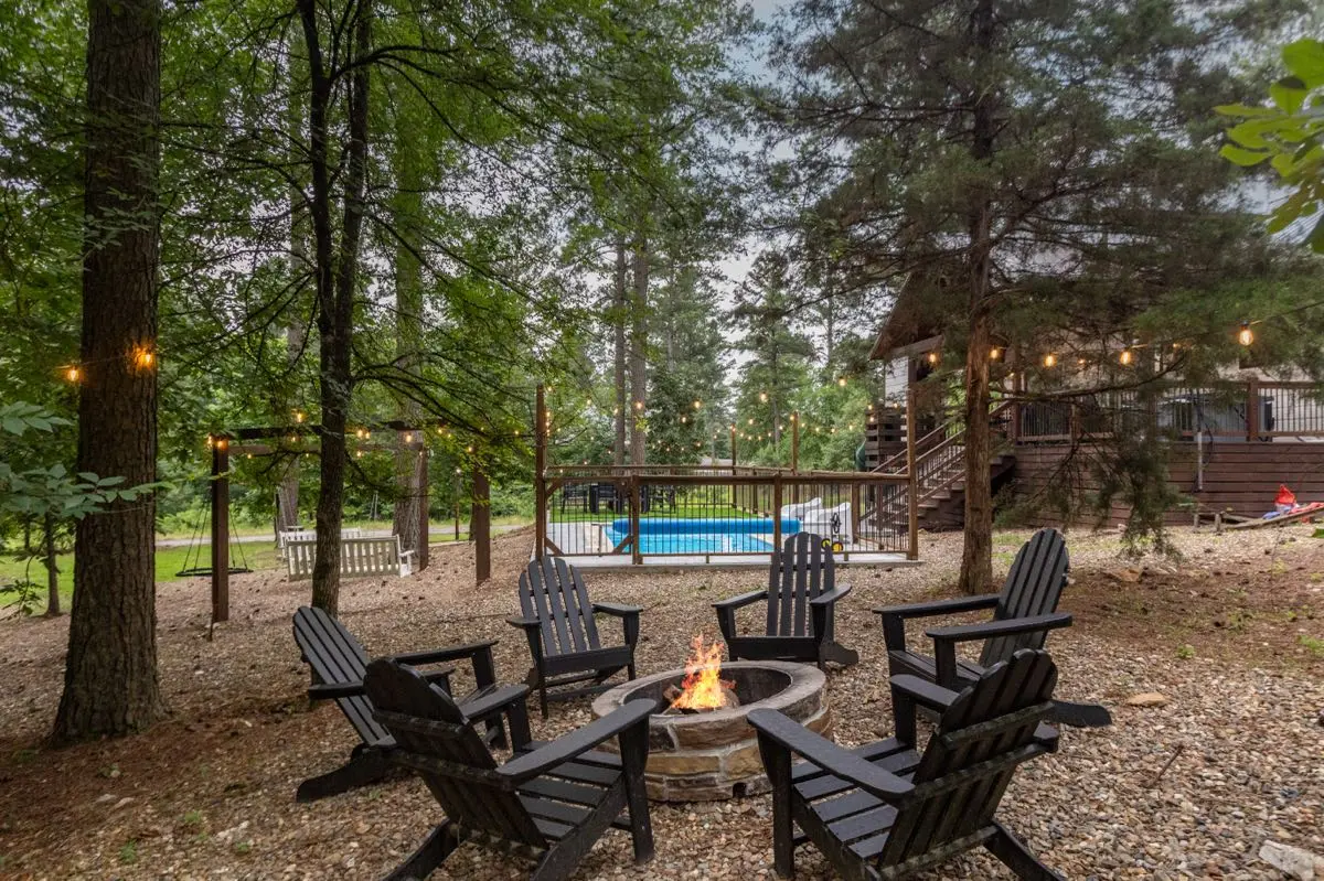 Rum N Raisin Backyard Fire Pit Pool View